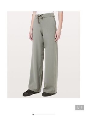 lululemon athletica Wide-Leg On the Fly wWoven Pants - Sage